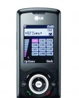 LG GB130 rendkívül egyszerû csúszkamobil FM rádióval!