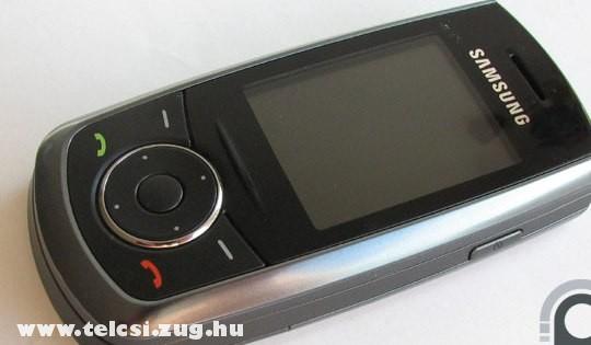 Samsung M600-as